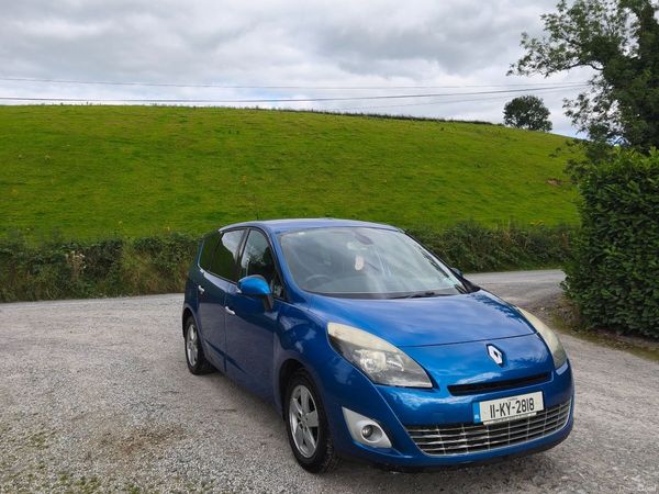 Renault Grand Scenic MPV, Diesel, 2011, Blue