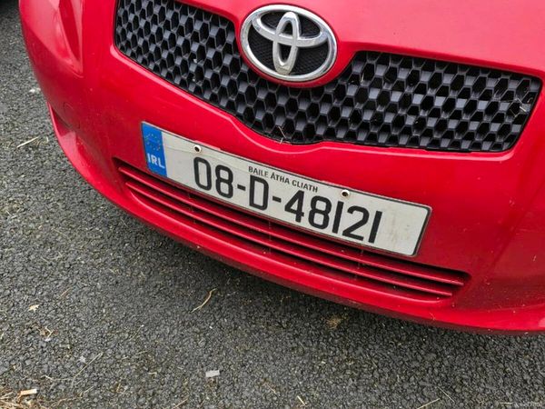 Toyota Yaris Hatchback, Petrol, 2008, Red