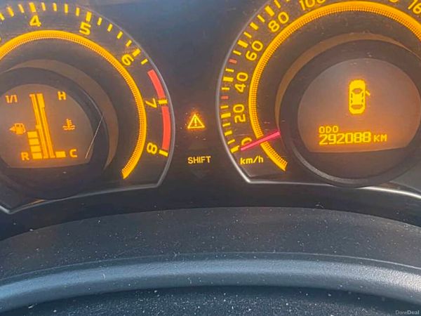 Toyota Corolla Saloon, Petrol, 2009, Silver