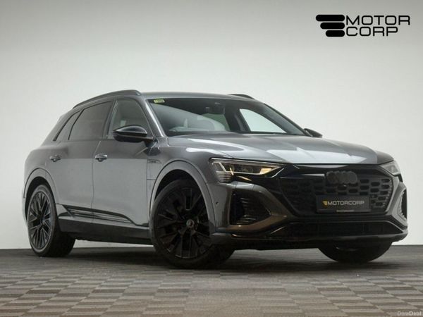 Audi Q8 e-tron SUV, Electric, 2023, Grey
