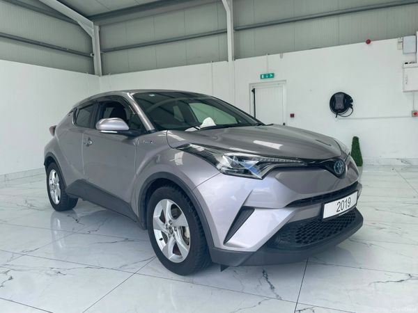 Toyota C-HR Hatchback, Petrol Hybrid, 2022, Silver
