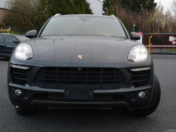 Porsche Macan SUV, Petrol, 2018, Grey
