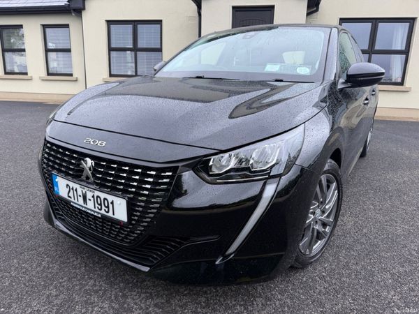 Peugeot 208 Hatchback, Petrol, 2021, Black