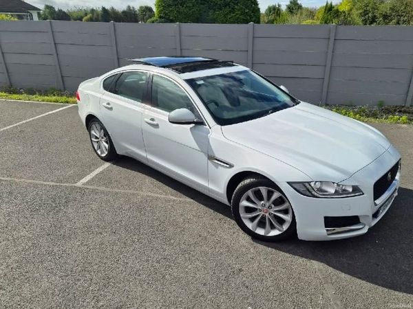 Jaguar XF Saloon, Diesel, 2017, White