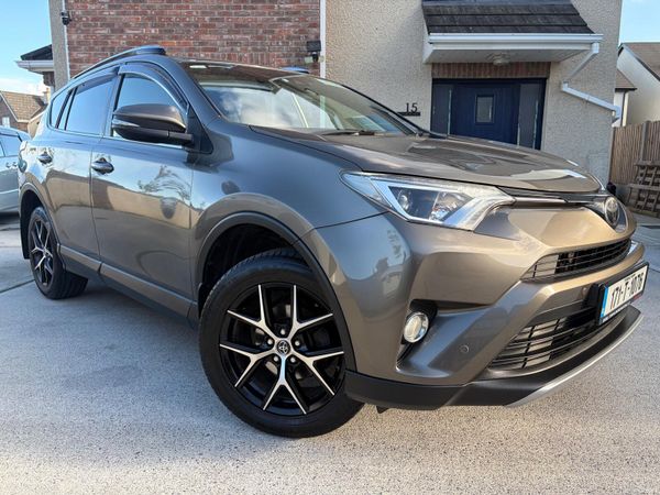 Toyota RAV4 SUV, Diesel, 2017, Brown