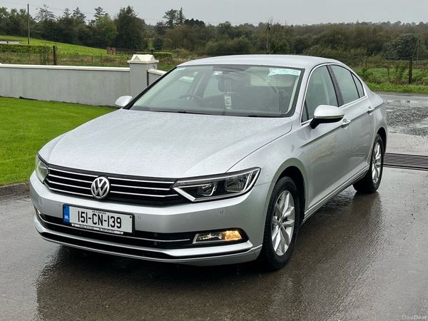 Volkswagen Passat Saloon, Diesel, 2015, Silver