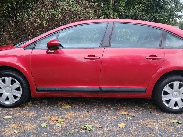 Citroen C4 Hatchback, Diesel, 2010, Red