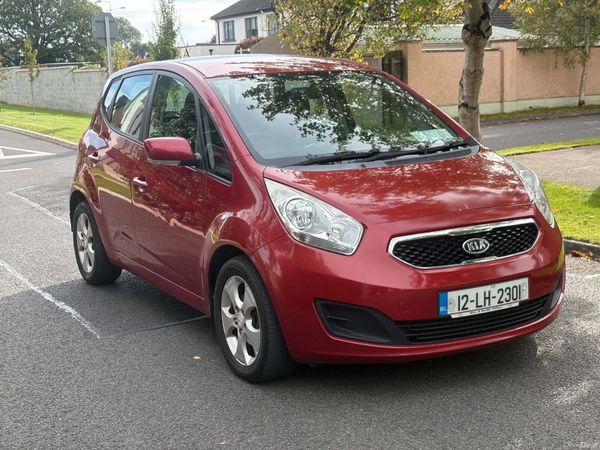 Kia Venga MPV, Diesel, 2012, Red