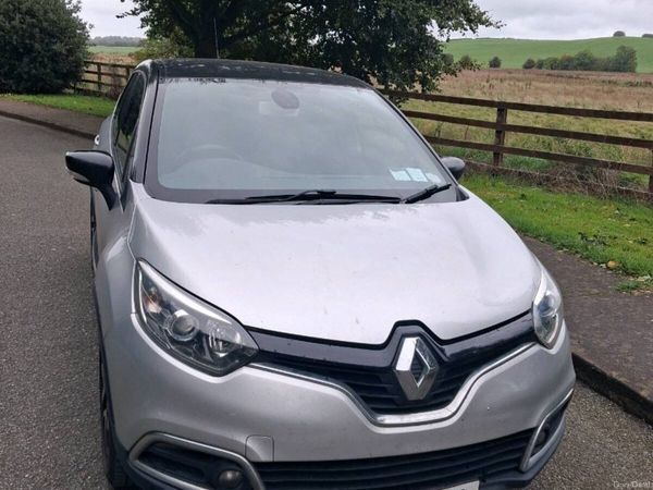 Renault Captur Hatchback, Diesel, 2014, Silver