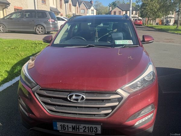 Hyundai Tucson SUV, Diesel, 2016, Red