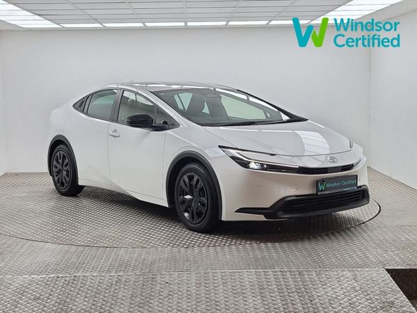 Toyota Prius Hatchback, Petrol Hybrid, 2023, White