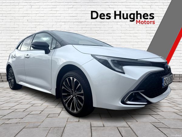 Toyota Corolla Hatchback, Petrol Hybrid, 2024, White
