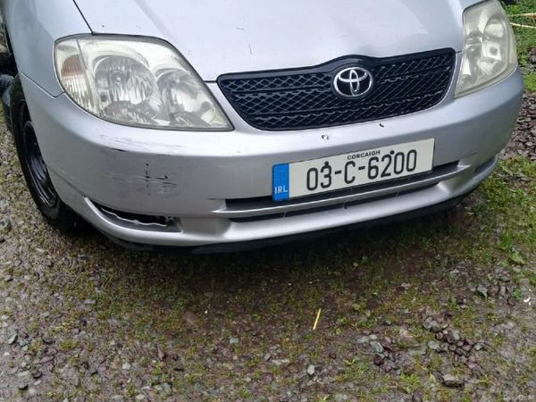 Toyota Corolla Saloon, Petrol, 2003, Silver