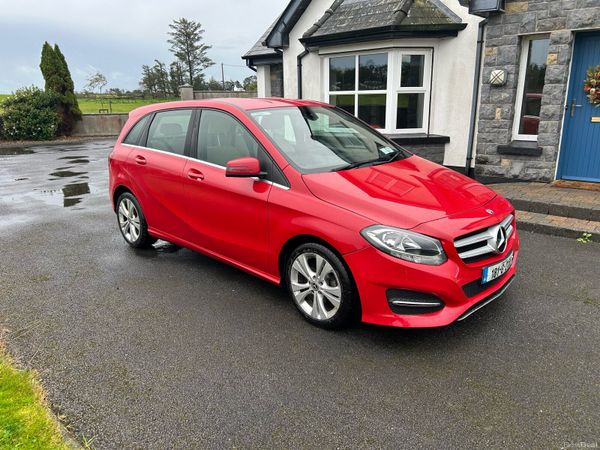 Mercedes-Benz B-Class MPV, Diesel, 2018, Red