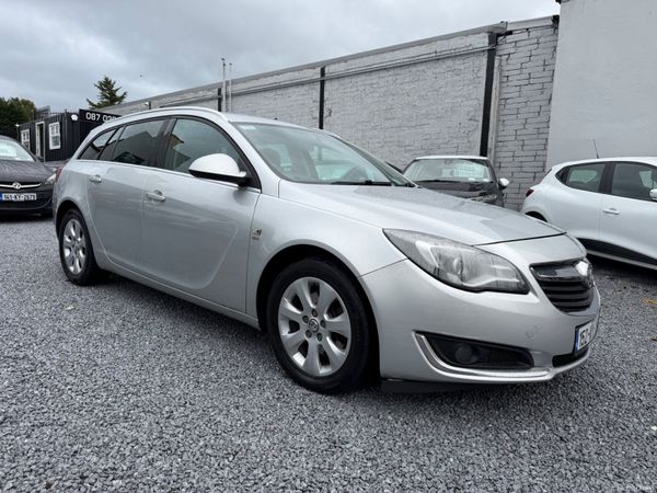 Vauxhall Insignia Estate, Diesel, 2015, Silver