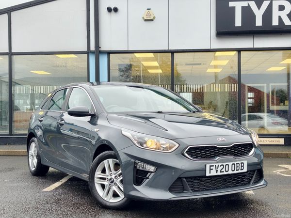 Kia Ceed Hatchback, Petrol, 2020, Grey