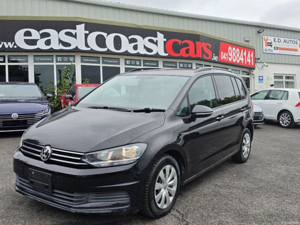 Volkswagen Touran MPV, Petrol, 2017, Black