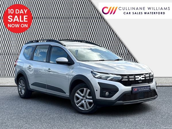 Dacia Jogger MPV, Petrol, 2023, Grey