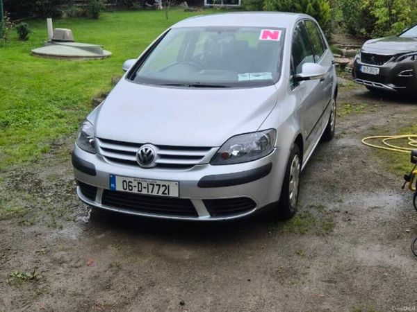 Volkswagen Golf Hatchback, Petrol, 2006, Silver
