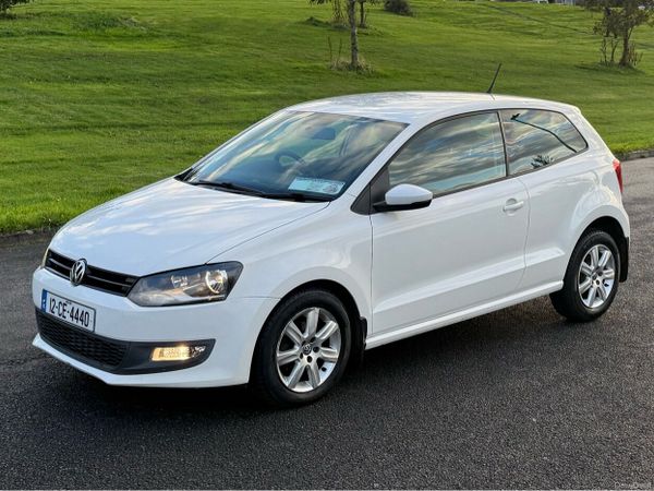 Volkswagen Polo Hatchback, Petrol, 2012, White