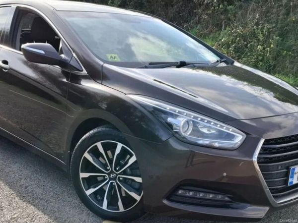Hyundai i40 Saloon, Diesel, 2016, Brown