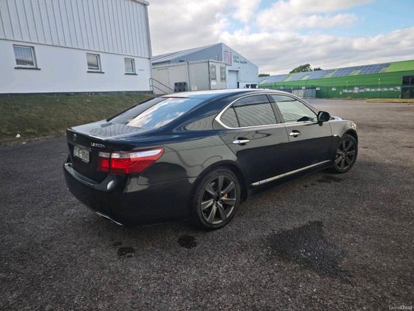 Lexus LS Saloon, Petrol Hybrid, 2007, Black