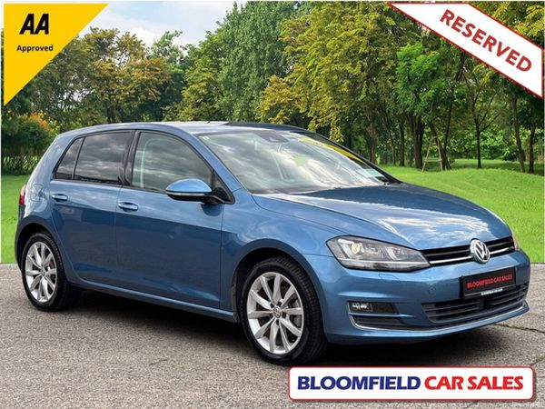 Volkswagen Golf Hatchback, Petrol, 2015, Blue