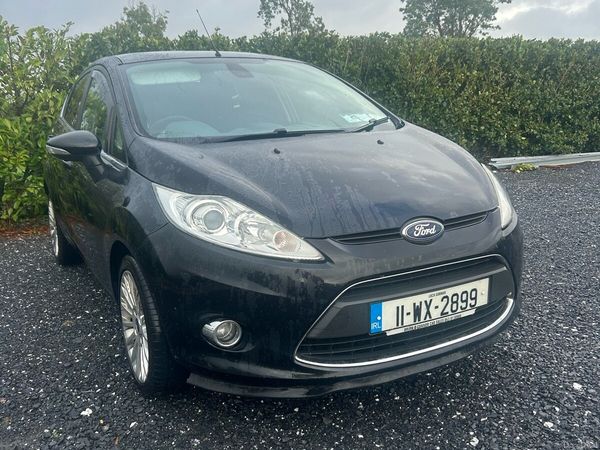Ford Fiesta Hatchback, Diesel, 2011, Black