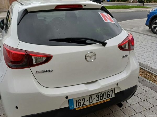Mazda Demio MPV, Petrol, 2016, White