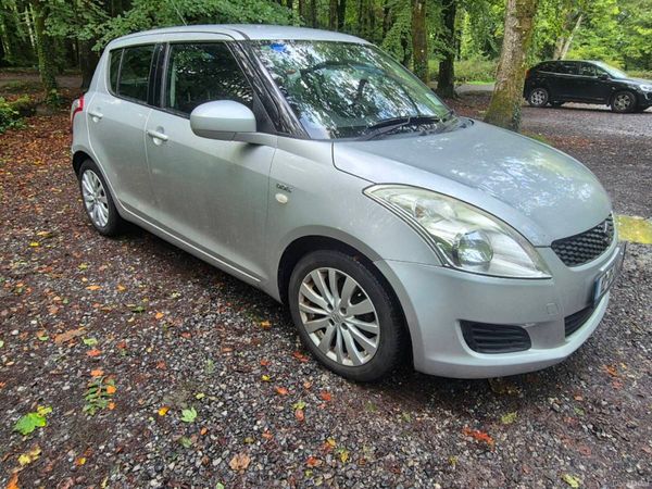 Suzuki Swift Hatchback, Diesel, 2012, Silver