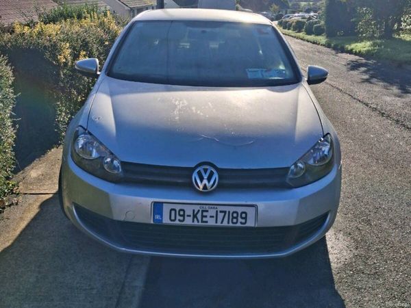Volkswagen Golf Hatchback, Petrol, 2009, Silver
