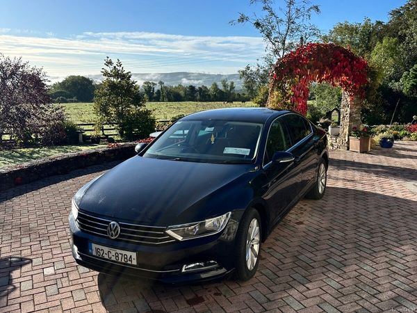 Volkswagen Passat Saloon, Diesel, 2016, Black
