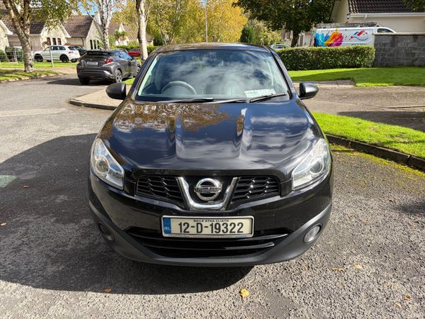 Nissan Qashqai Estate/Jeep, Diesel, 2012, Black