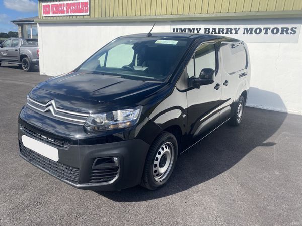 Citroen Berlingo MPV, Diesel, 2023, Black