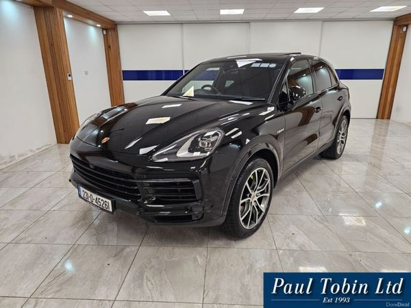 Porsche Cayenne Estate, Petrol Plug-in Hybrid, 2023, Black