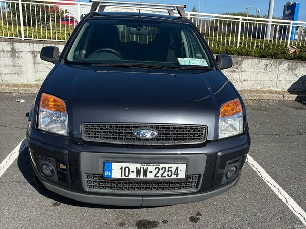 Ford Fusion Hatchback, Diesel, 2010, Silver