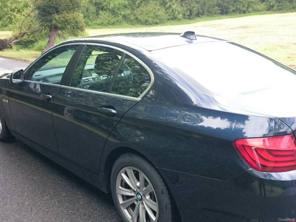 BMW 5-Series Saloon, Diesel, 2011, Blue