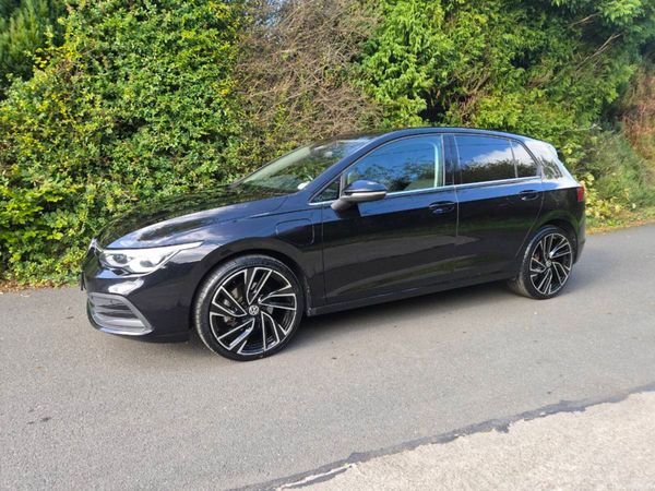 Volkswagen Golf Hatchback, Petrol Plug-in Hybrid, 2023, Black