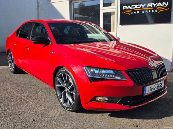Skoda Superb Hatchback, Diesel, 2017, Red