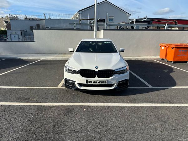 BMW 5-Series Saloon, Petrol, 2018, White