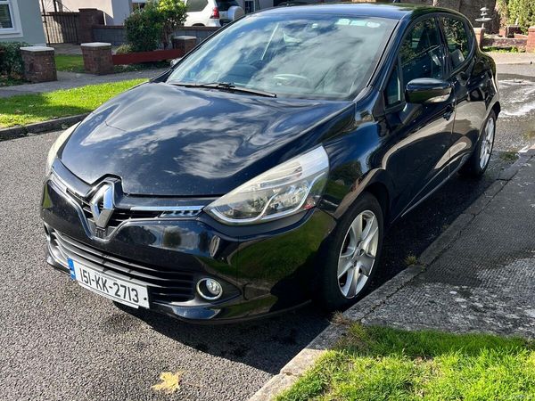 Renault Clio Hatchback, Diesel, 2015, Black