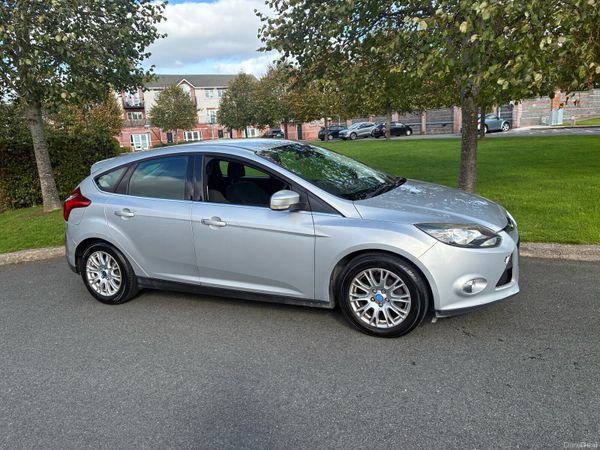 Ford Focus Hatchback, Diesel, 2015, Silver