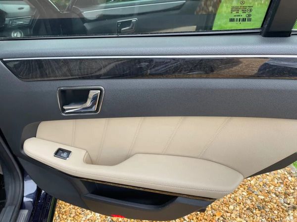Mercedes-Benz E-Class Saloon, Diesel, 2010, Blue