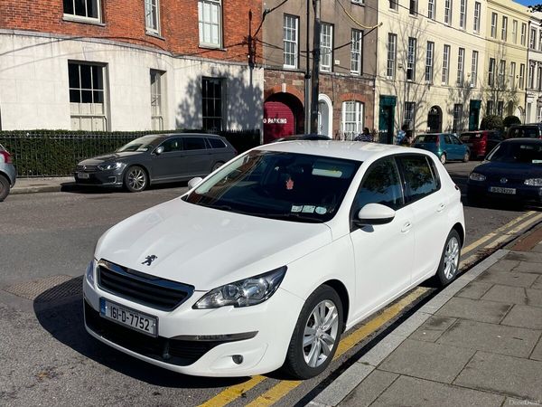 Peugeot 308 Hatchback, Diesel, 2016, White