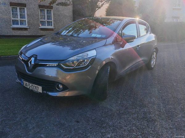 Renault Clio Hatchback, Petrol, 2014, Grey
