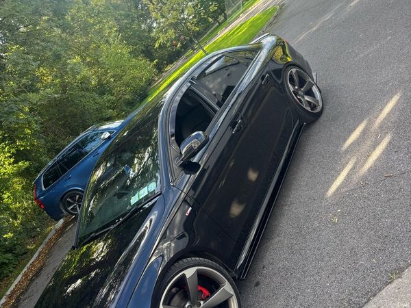 Audi A4 Saloon, Diesel, 2013, Black