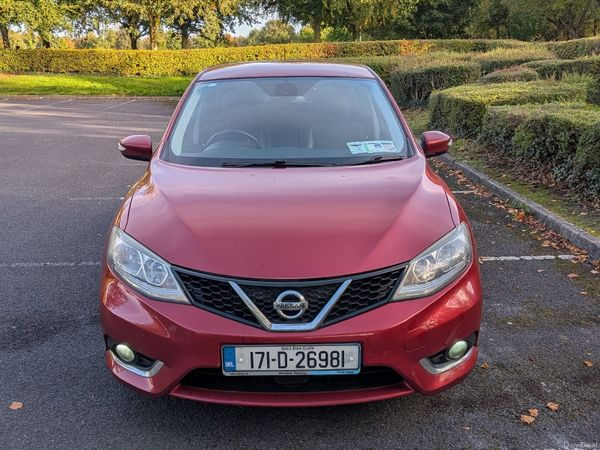 Nissan Pulsar Hatchback, Petrol, 2017, Red