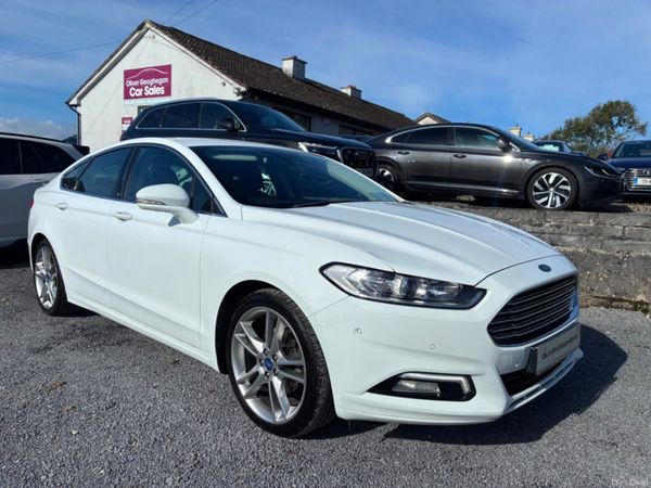 Ford Mondeo Hatchback, Diesel, 2016, White