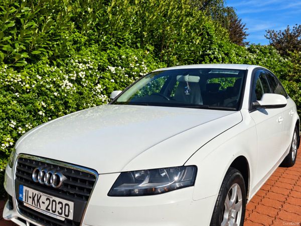 Audi A4 Saloon, Diesel, 2011, White