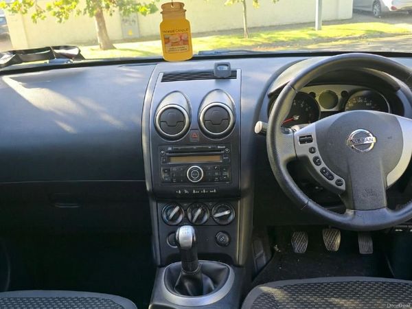 Nissan Qashqai Hatchback, Petrol, 2008, Black